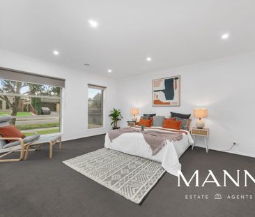 Stunning Family Home in Top Location - Photo 2