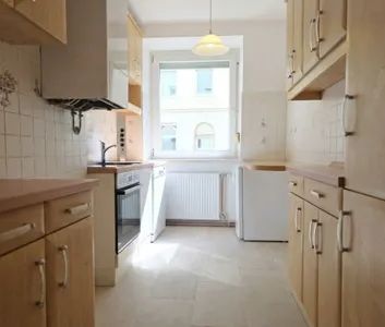 Neu sanierte Mezzanin Wohnung nahe der U3 sucht nettes Pärchen oder Single! - Photo 2