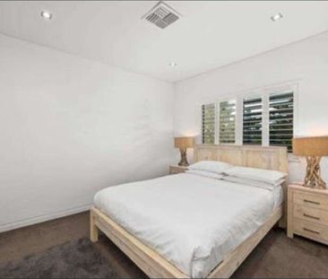 Surfers Paradise - Photo 3