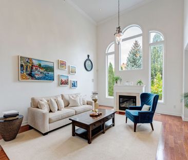 For Lease - 2479 Bon Echo Drive, Oakville, Ontario - Photo 3