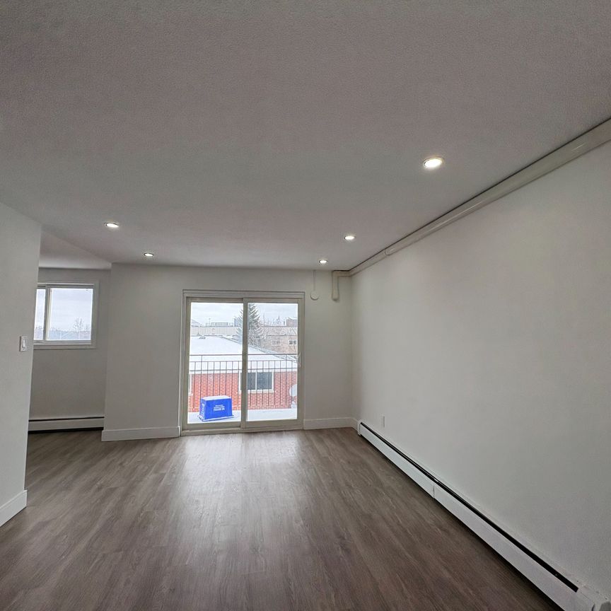 For Lease - 107 Chandler Drive Unit# 11, Kitchener, Ontario - Photo 1