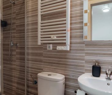 Room for rent in shared apartment in Barcelona - Foto 3