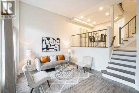 For Lease - 6060 Snowy Owl Crescent Unit# 20, Mississauga, Ontario - Photo 2