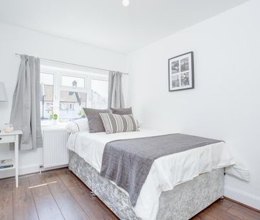 Room in a Shared House, Cecil Road, W3 - Photo 5