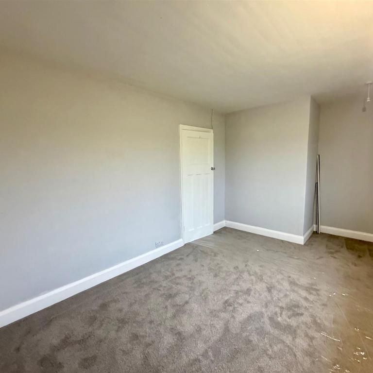 2 bedroom semi-detached house to rent - Photo 1