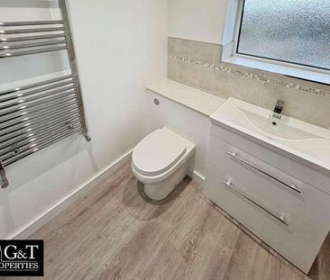 Longfellow Road, Dudley, DY3 - Photo 1