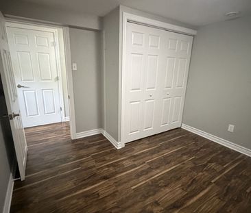 For Lease - 1199 OLD MONTREAL Road Unit# B, Orleans - Cumberland an... - Photo 6