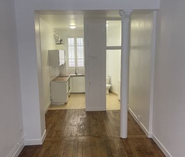Location Appartement 1 pièce 25m² PARIS 15ème - Photo 6