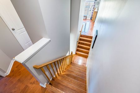For Lease - 7 Roadmaster Lane, Brampton, Ontario - Photo 4