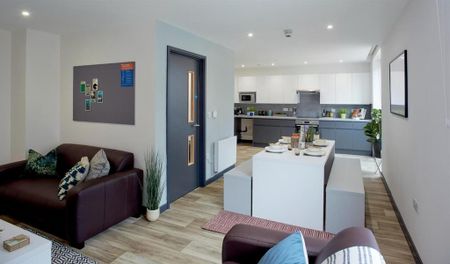 1 bedroom in a flat share to rent - Photo 3