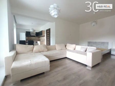 Pronájem bytu 1+kk Vsetín Rokytnice - Photo 3