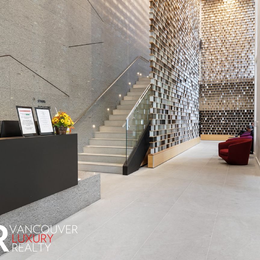 Condo in Downtown Vancouver, BC - Photo 1