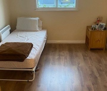 2 Bed Flat, Hounslow, TW3 - Photo 4