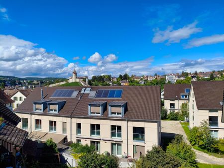 Grosszügige teilsanierte 3,5 Zi-Dachwohnung zu vermieten - Photo 5