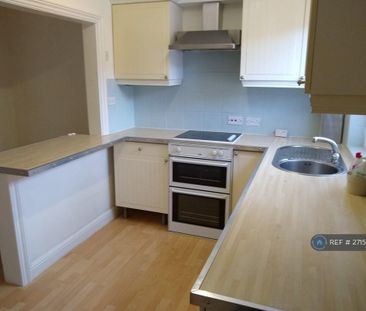 2 bedroom end of terrace house to rent - Photo 4