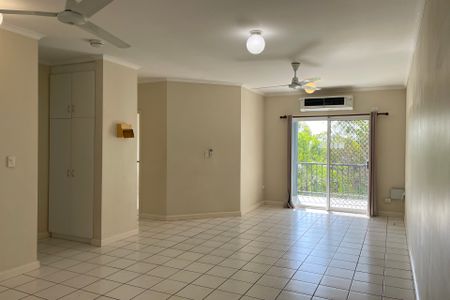 15/14 Mannikan Court - Photo 2