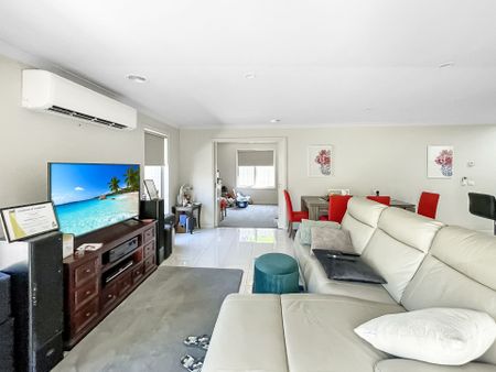 62 Ashwood Gardens, Mitchell Park - Photo 3