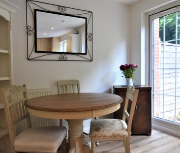 2 bedroom house to rent - Photo 1