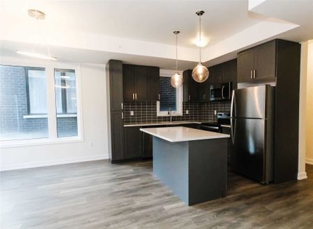 For Lease - 1555 Kingston Road Unit# 324, Pickering, Ontario - Photo 4