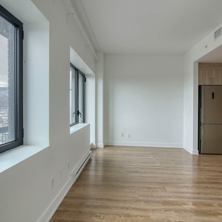 30 Saint-Joseph Est - Photo 1