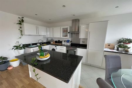 Kimber House, SO14 - Photo 4