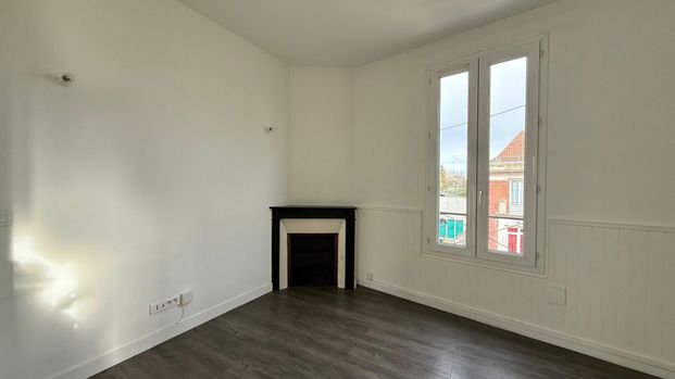 CHATOU - 2P - 15 mn à pieds RER A, - Photo 1