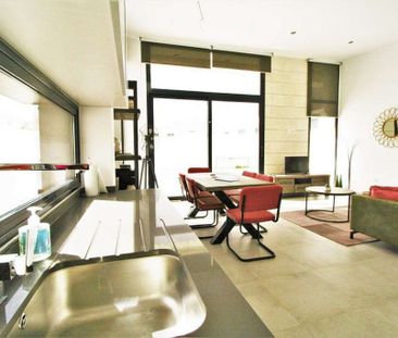 Luxury Villa for rent in Pilar de la Horadada, Valencia - Photo 4