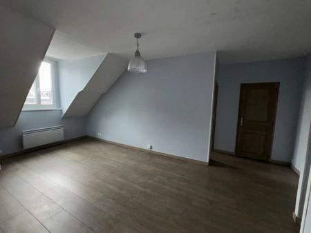 Location Appartement 2 pièces à Saint-Quentin - Photo 2