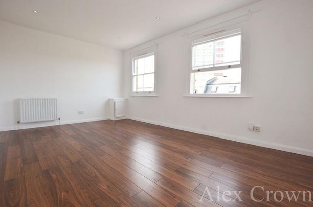 3 bedroom flat to rent - Photo 1