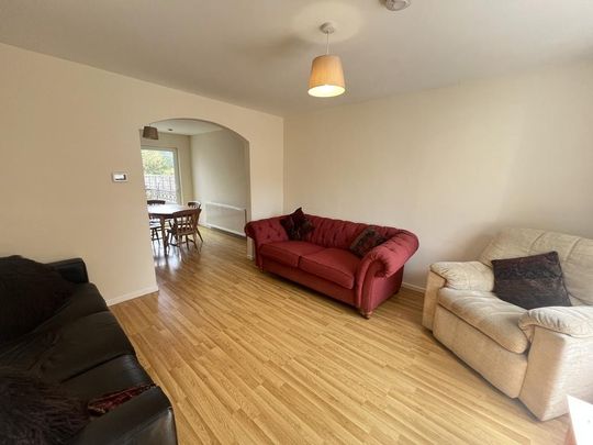 1 bedroom semi-detached house to rent - Photo 1