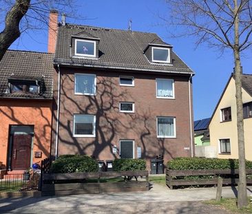 Helle 2-Zimmer-Wohnung mit Balkon - Foto 1