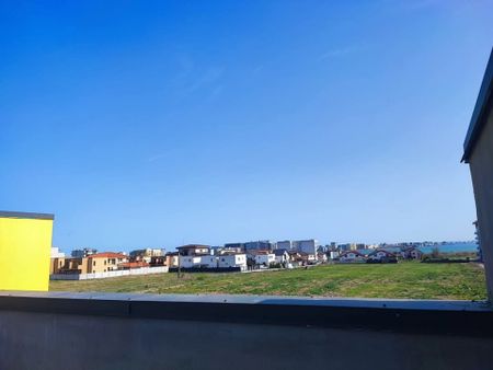 🏡 Vila modernă de inchiriat Mamaia Sat pretabil grădinița - Fotografie 5