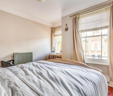 2 Bed Terraced House, Marne Street, W10 - Photo 5