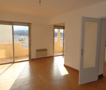Location Appartement 2 pièces 51m² DRAGUIGNAN 83300 - Photo 1