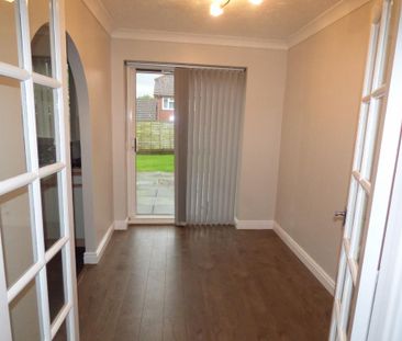 2 bedroom semi-detached house to rent - Photo 2