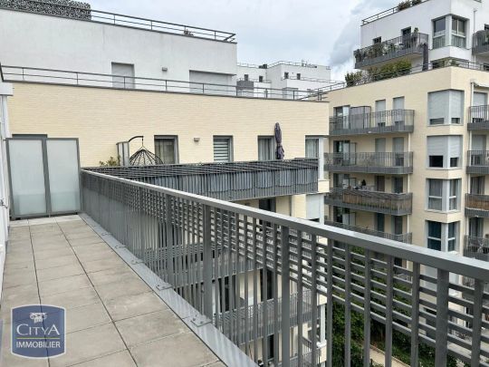 Appartement à louer 4 pièces 75.81m² - Photo 1