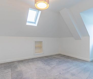 2 bed Flat for rent - Photo 1