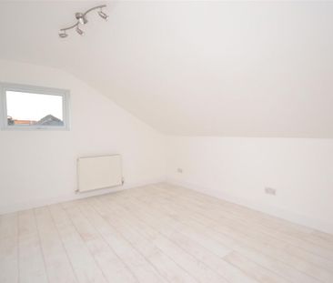 Station Road Finchley N3 - Photo 2