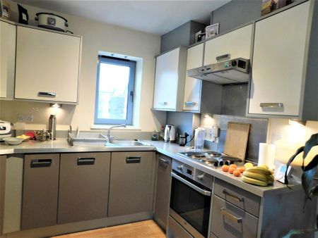 1 bedroom flat to rent - Photo 3