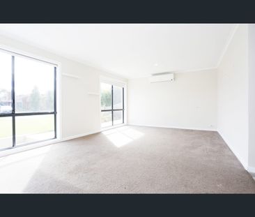 8 Talinga Ct, Clifton Springs, Vic 3222 - Photo 2