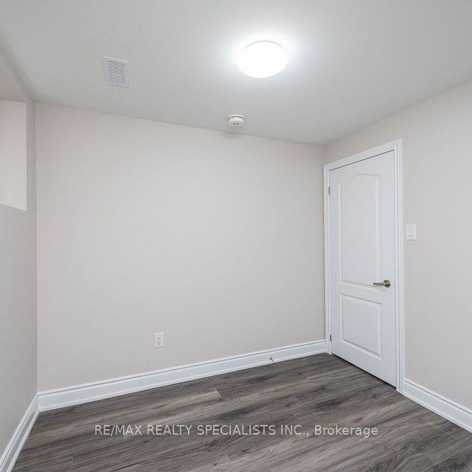 For Lease - 9 Boothill Drive, Brampton, Ontario - Photo 1