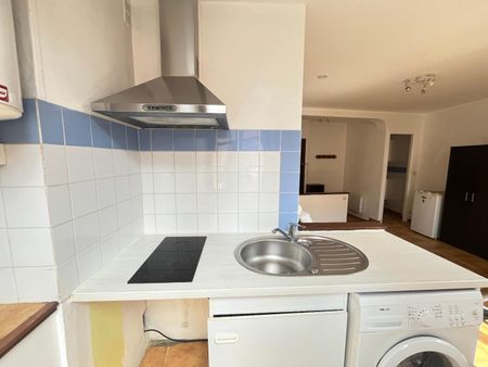 Location Appartement 1 pièce 21m² ALBI 81000 - Photo 3