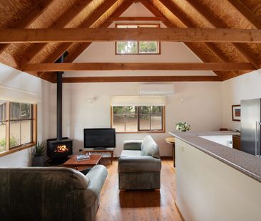 Mt Blackheath Retreat - Photo 2