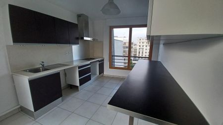 location Appartement T4 DE 102.35m² À BOULOGNE BILLANCOURT - Photo 4