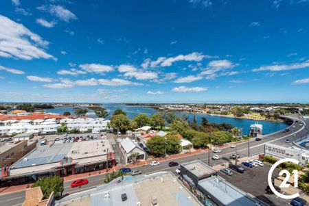 Luxury Living with Breathtaking Views – Stunning 3-Bedroom Apartment at One Brighton - Photo 4