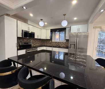 For Lease - 255 Sussex Avenue, Richmond Hill, Ontario - Photo 5