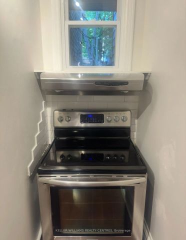 212 Gerrard Street E #1 - Photo 4