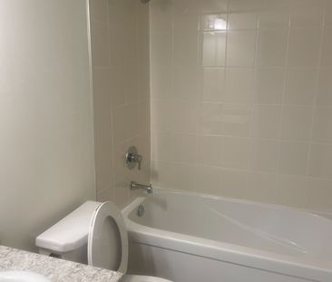 For Lease - 245 Mclevin Avenue Unit# 19, Toronto, Ontario - Photo 3