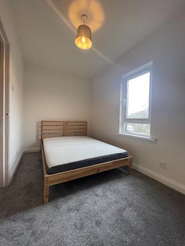 39 Flora Street, Belfast, BT5 4SN - Photo 2