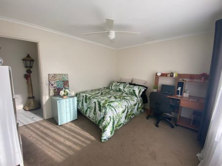 Belconnen - Photo 5
